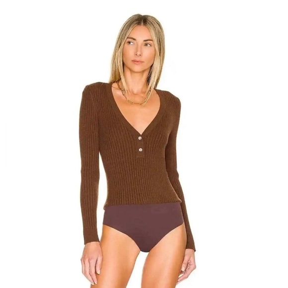 L'AGENCE Tops - L'agence small Lira Henley Bodysuit In Chocolate